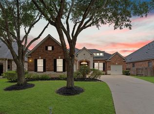 2811 Misty River Ln, Richmond, TX 77406