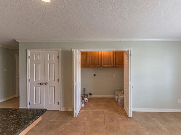 5th image of 5207 Bayou Dr