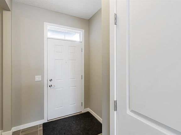 2nd image of 305 Auburn Meadows Blvd SE