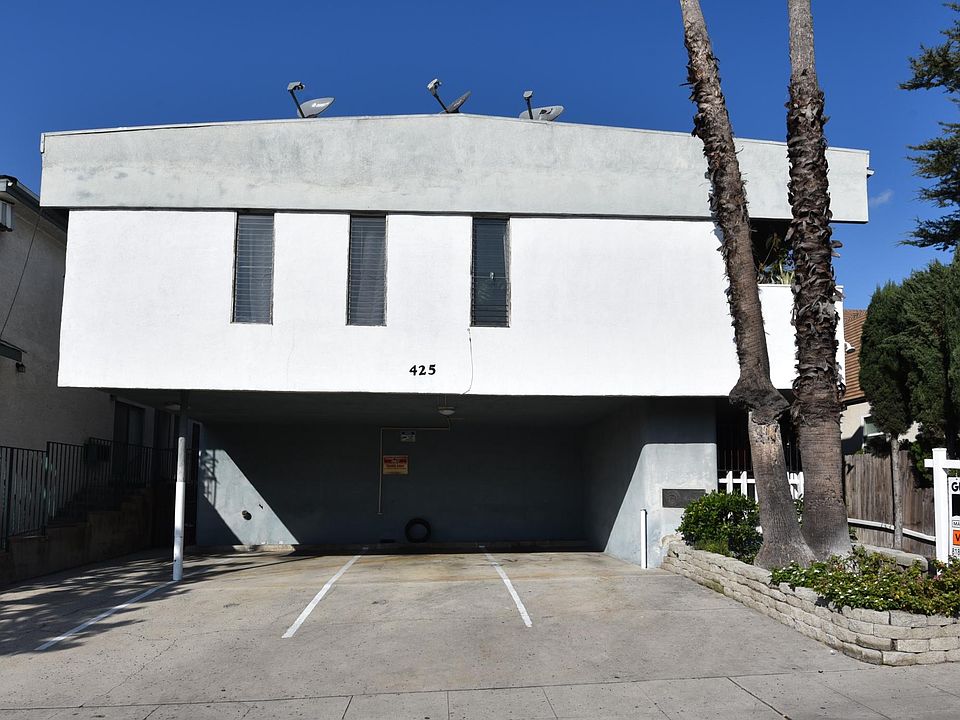 1st image of 425 E Cypress Ave APT D