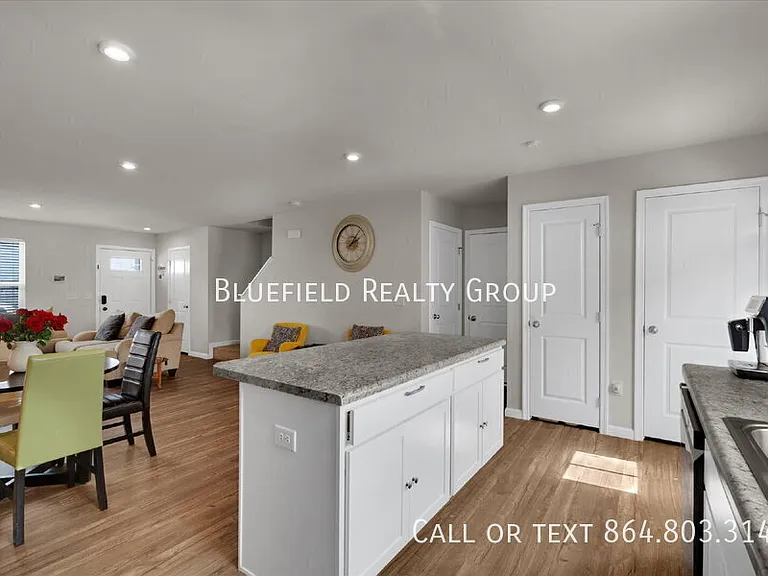 653 McCormick Ln — Photo 10