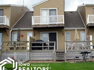 12 Parkside Dr, Moravia, IA 52571