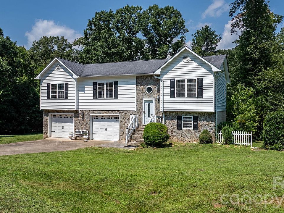 1st image of 4400 Willowood Dr