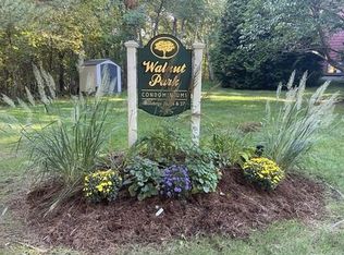 19 Fuller Rd APT 2, Foxboro, MA 02035