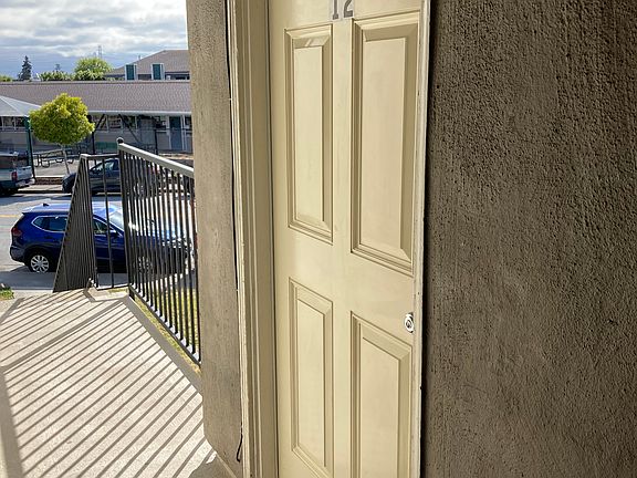 2nd image of 57 N Kingston St APT 12