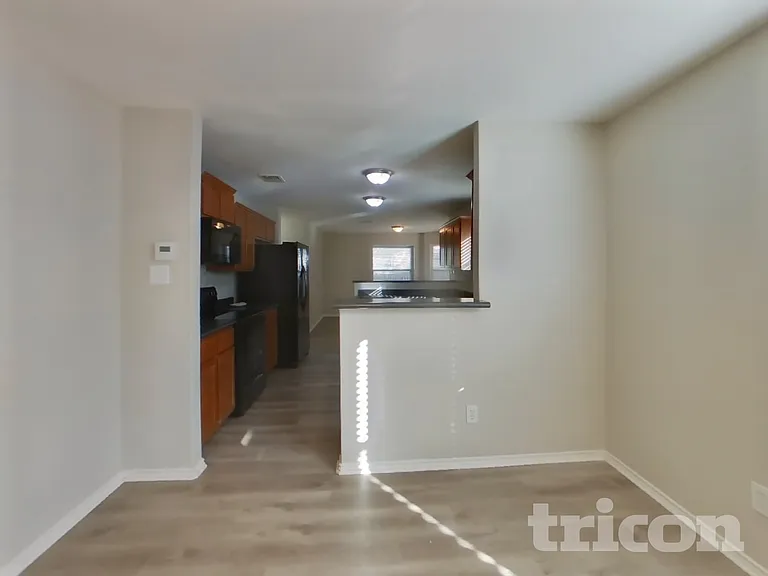 10411 Trotters Bay — Photo 4