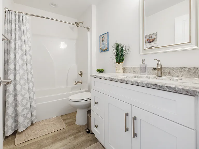 9288 E River Dr — Photo 17