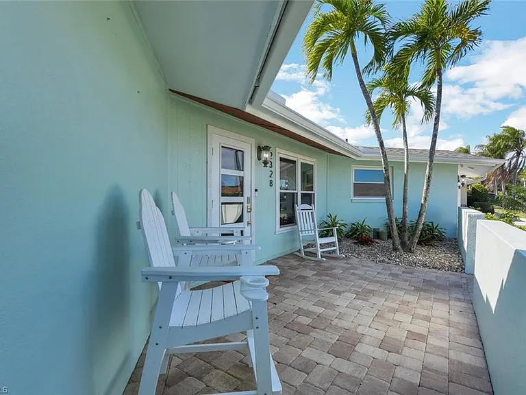 2328 Clipper Way — Photo 36