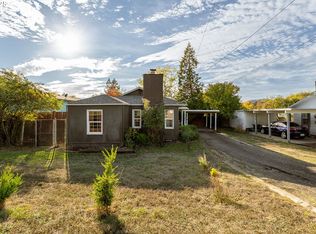 1650 NE Winter St, Roseburg, OR 97470