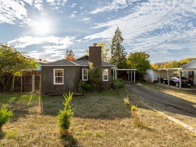 1650 NE Winter St, Roseburg, OR, 97470