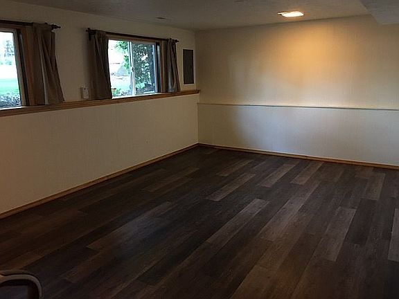 4th image of 2607 E 35th Ave