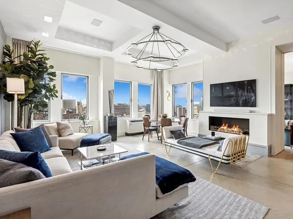 252 7th Ave Penthouse Phc, New York, NY 10001