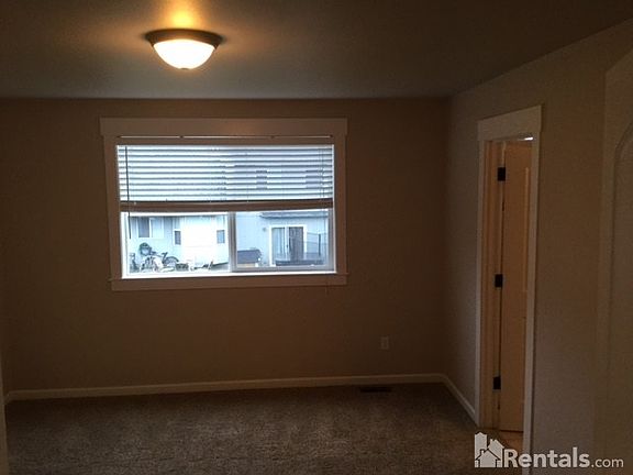 5th image of 1602 196th Street Ct E