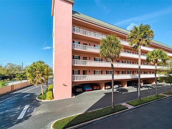 3rd image of 139 Bluff View Dr APT 111