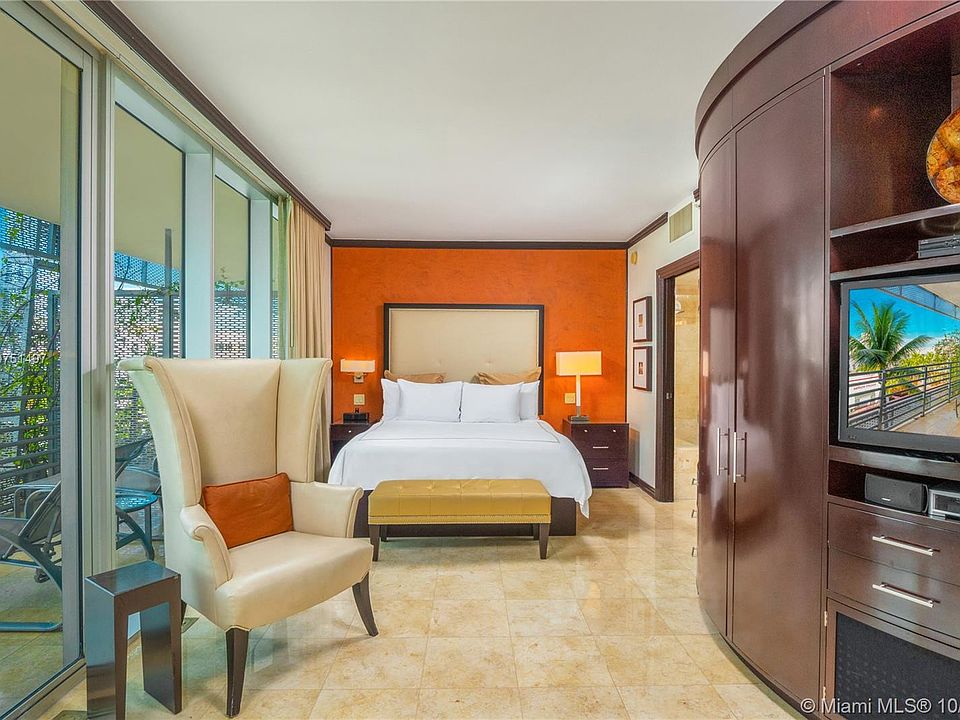 1st image of 1437 Collins Ave #321