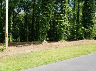 1 Martin St #18, Walkertown, NC 27051