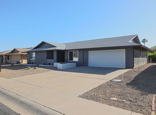 12615 W Crystal Lake Dr, Sun City West, AZ 85375