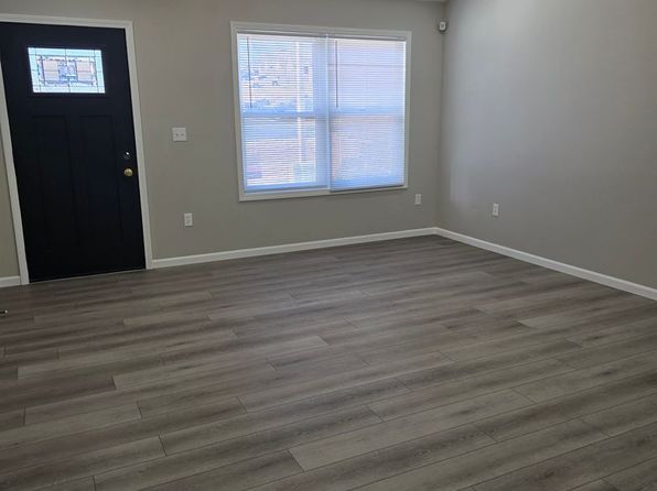 1529 Saint Marias St #D