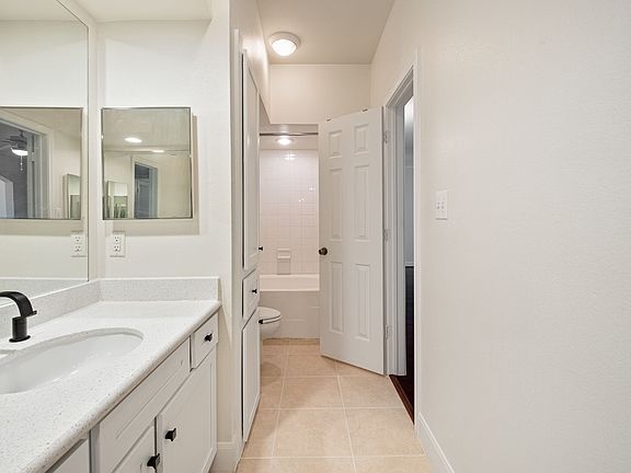 5th image of 7701 Rialto Blvd APT 637
