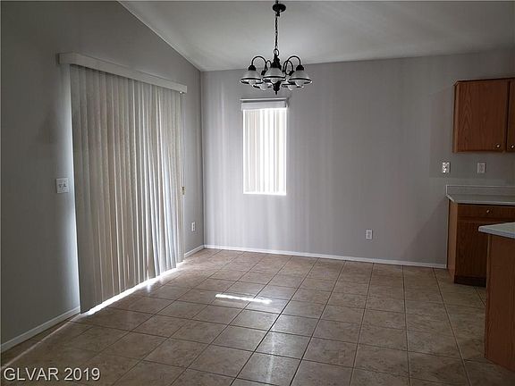 3rd image of 5340 California Holly St
