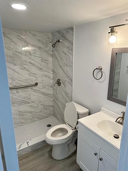 1st image of 182 Sussex J