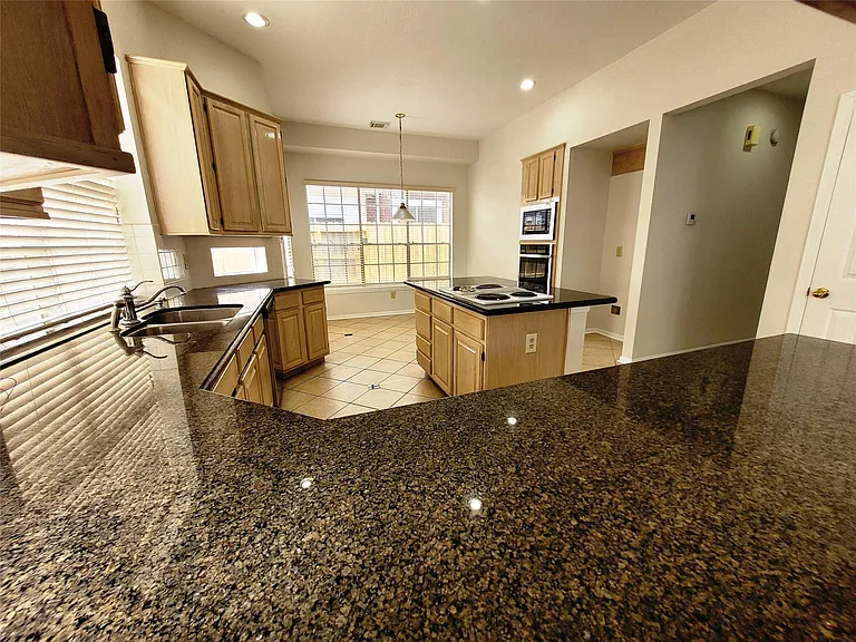 17403 Canyon Knoll Dr — Photo 9