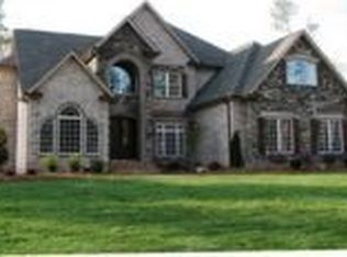 563 Medora Ln, Fort Mill, SC 29708