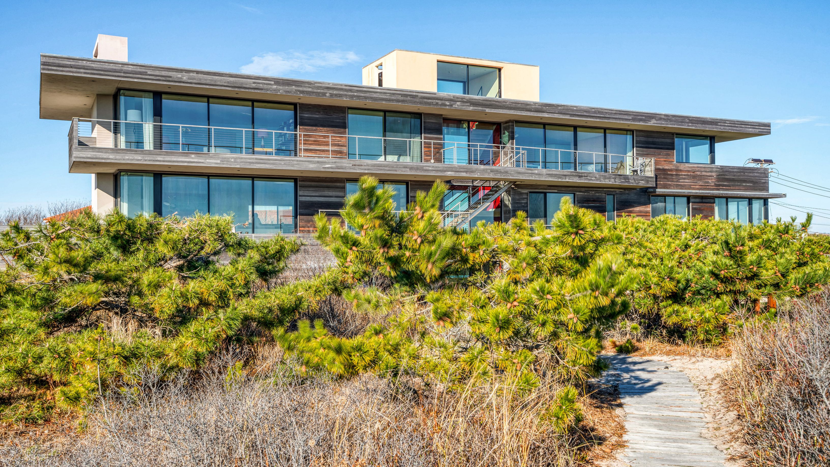 15 Dune Rd, Bridgehampton, NY 11932 | Out East