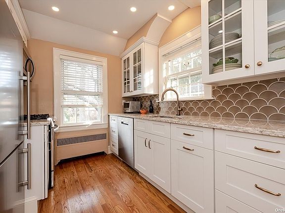 5th image of 14 Cedar Dr