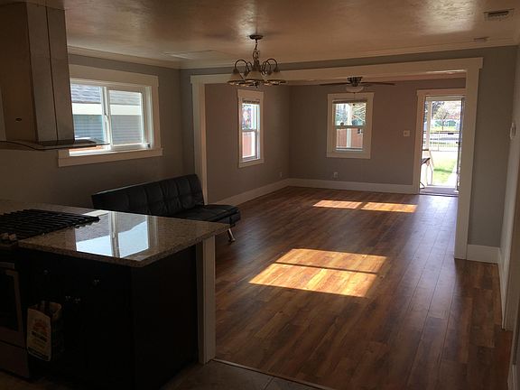 4th image of 4125 50th St
