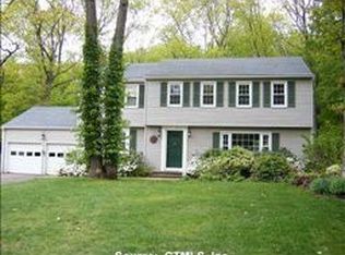 146 Bender Rd, Hamden, CT 06518