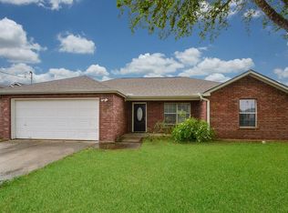 16205 N View Ct, Conroe, TX 77302