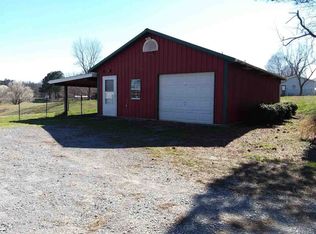 6070 Lenox Nauvoo Rd, Dyersburg, TN 38024