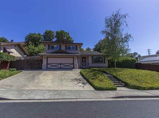 38 Buckingham Dr, Moraga, CA
