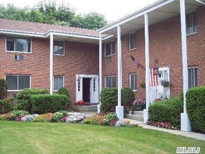 295-297 297 Merrick Rd, Amityville, NY, 11701