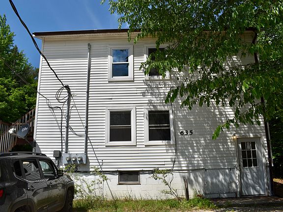3rd image of 635 Nichols St