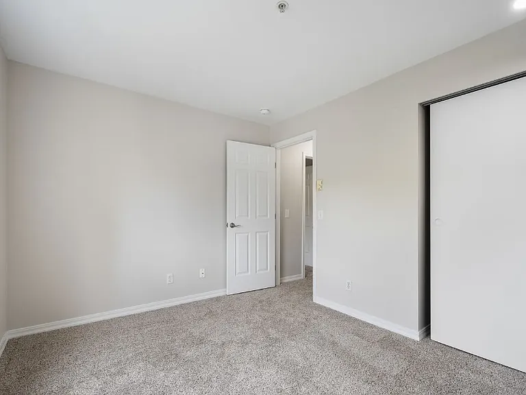 15150 140th Way SE #F304 — Photo 8