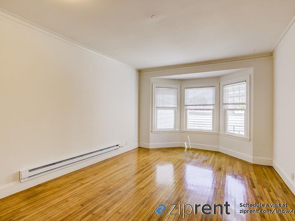 1st image of 2240 Lombard St #105