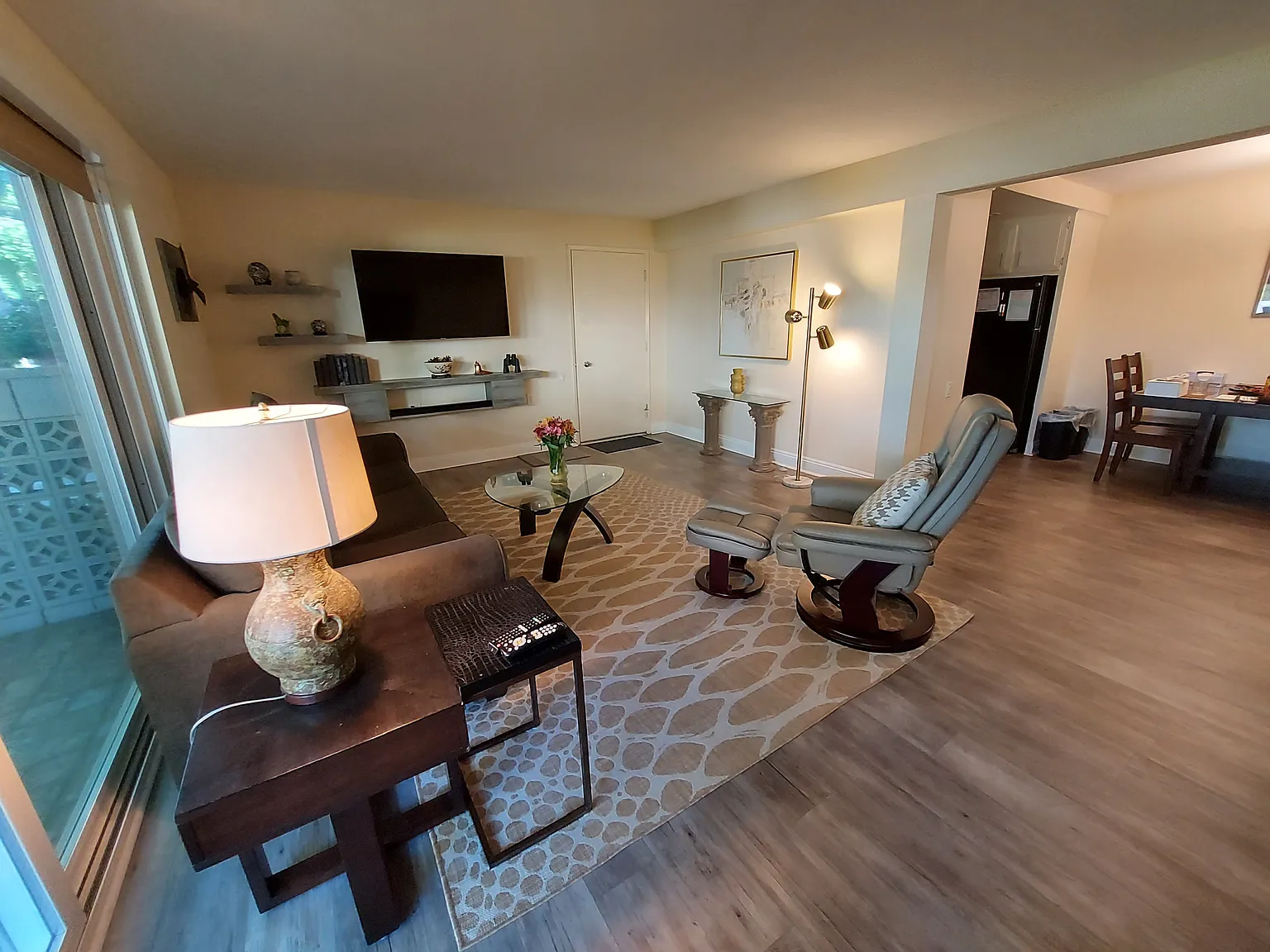 476 Calle Cadiz — Photo 2