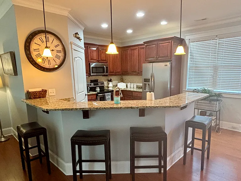 500 Summerfield Pl — Photo 7