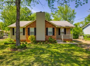 109 Gale Ln, La Vergne, TN 37086