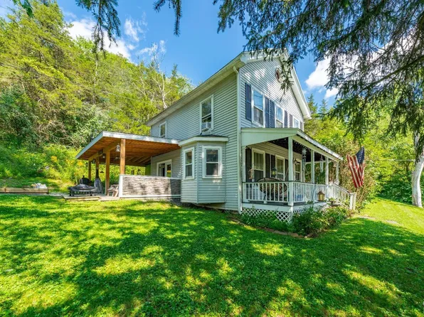 418 W Ghent Road, Hudson, NY 12534