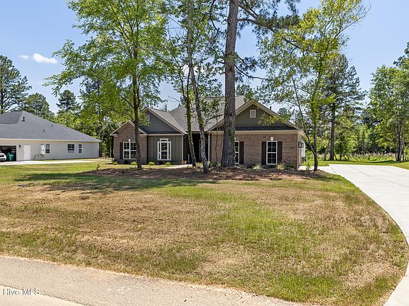 2nd image of 1725 Bellingham Drive