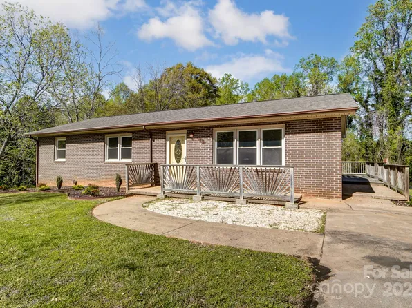 5413 Canterbury Rd, Shelby, NC 28152