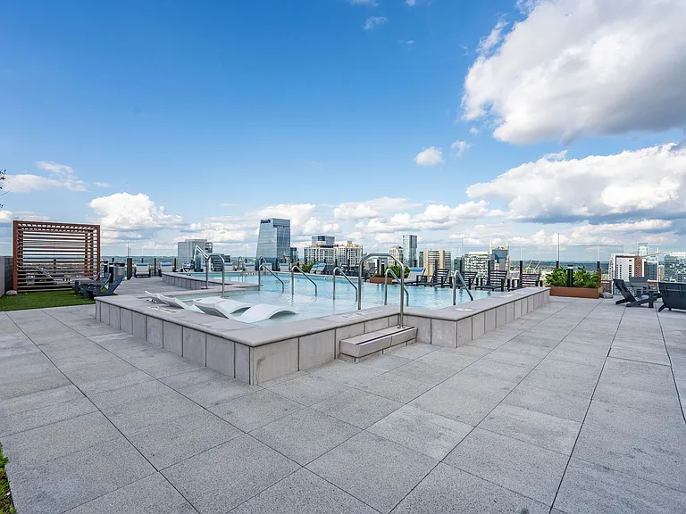 1212 Demonbreun St #706 — Photo 44