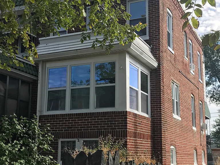 3301 Westerwald Ave — Photo 2