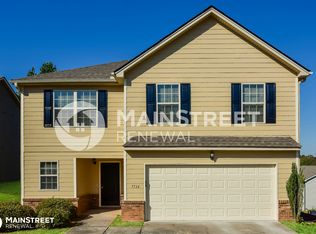 7534 Congregation St, Fairburn, GA 30213