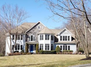 14 Wunschel Dr, Sutton, MA 01590
