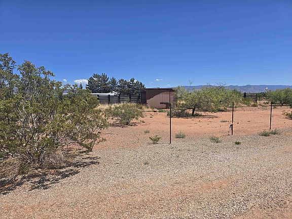 5th image of 33 Dingo Rd