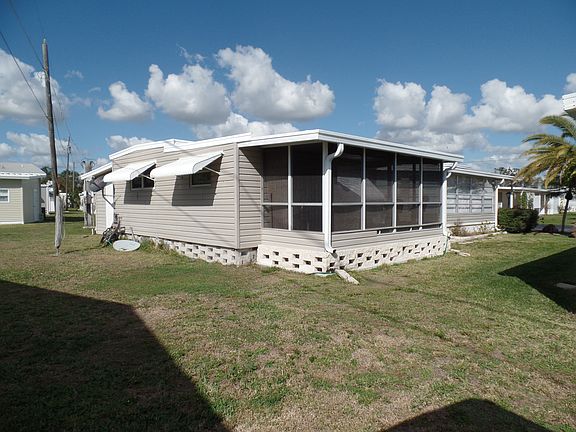 3rd image of 159 Tammy Dr